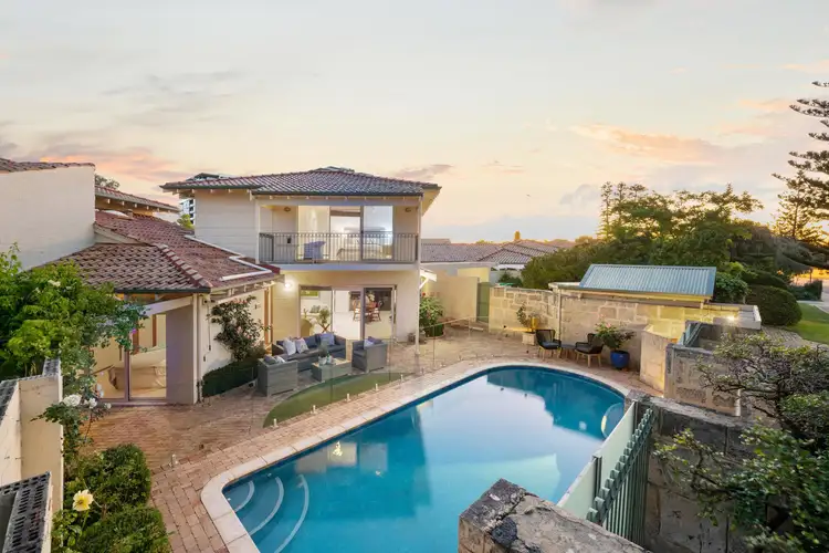 1/5 Anstey  Street, Claremont WA 6010