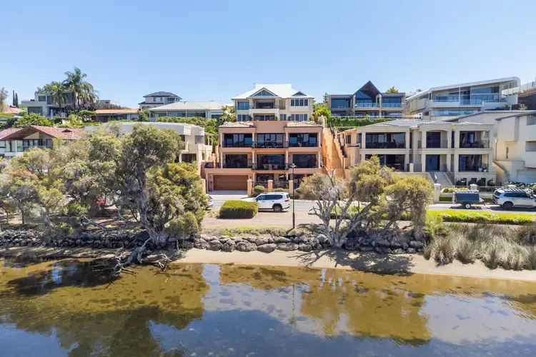 47 The Esplanade, Mount Pleasant WA 6153
