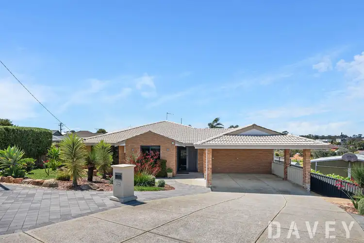 24 Willow Road, Warwick WA 6024