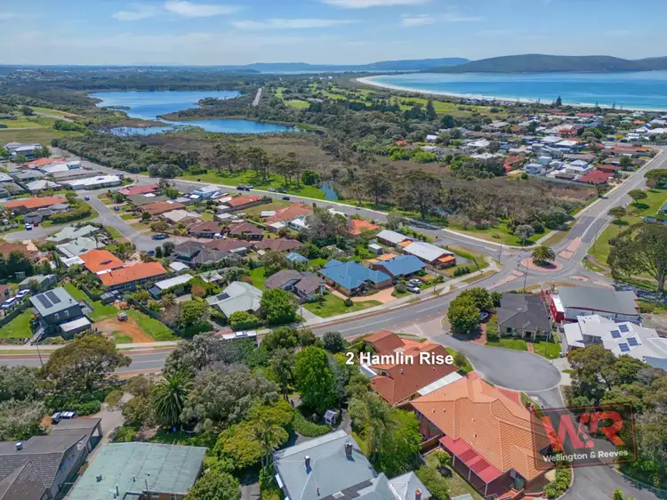 2 Hamlin Rise, Middleton Beach WA 6330