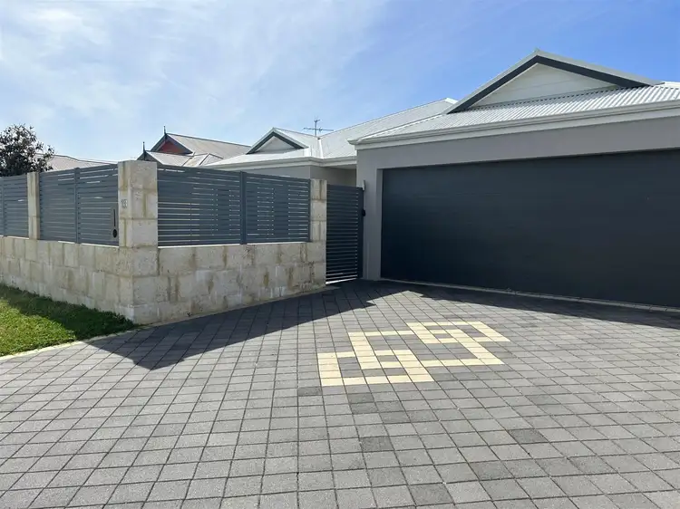 13 Bertha Loop