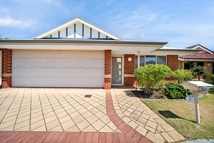 5 Baron Loop, Madeley WA 6065