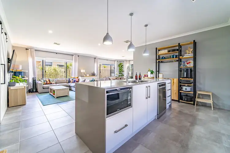 71 Kingscliff Drive, Golden Bay WA 6174