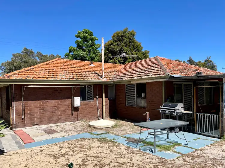 112 Spencer Road