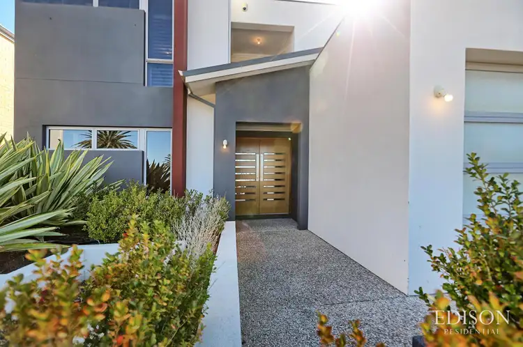 4 Greenacre Gardens, Canning Vale WA 6155