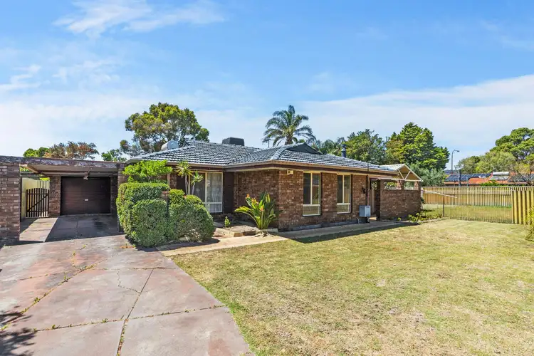 2 Nardoo Way, Maddington WA 6109