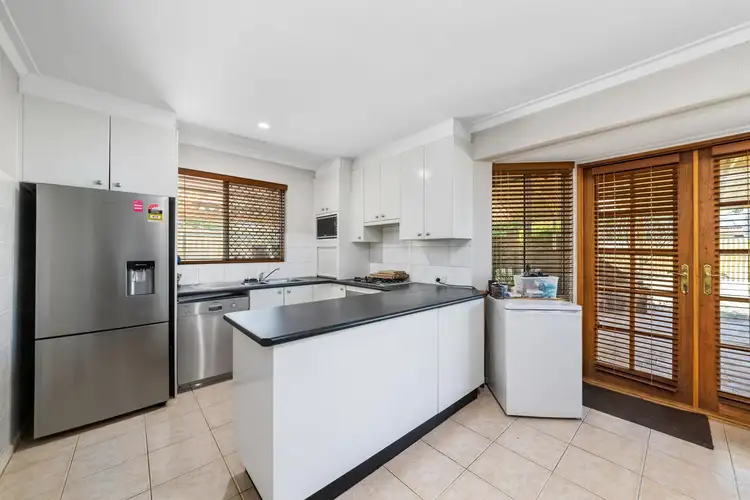 Sixth view of Homely house listing, 2 Nardoo Way, Maddington WA 6109