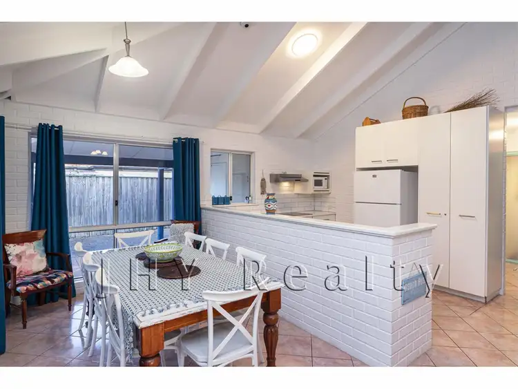 Fifth view of Homely house listing, 5 Seattle Court, Quindalup WA 6281