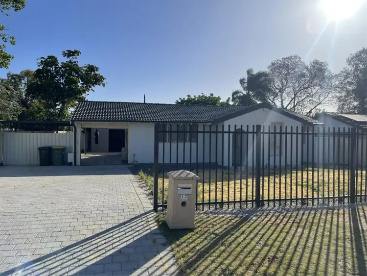 13 Kurrajong way, Camillo WA 6111
