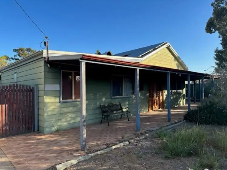 20 Drove  Street, Katanning WA 6317