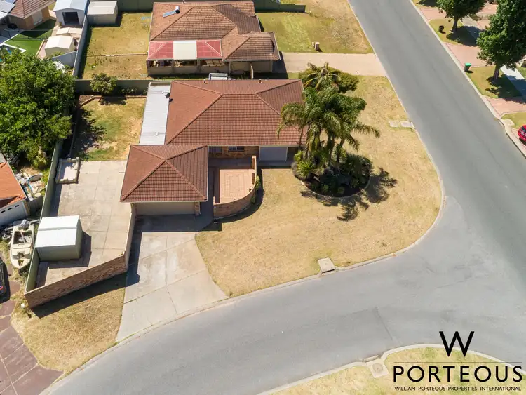 39 Monterey Crescent