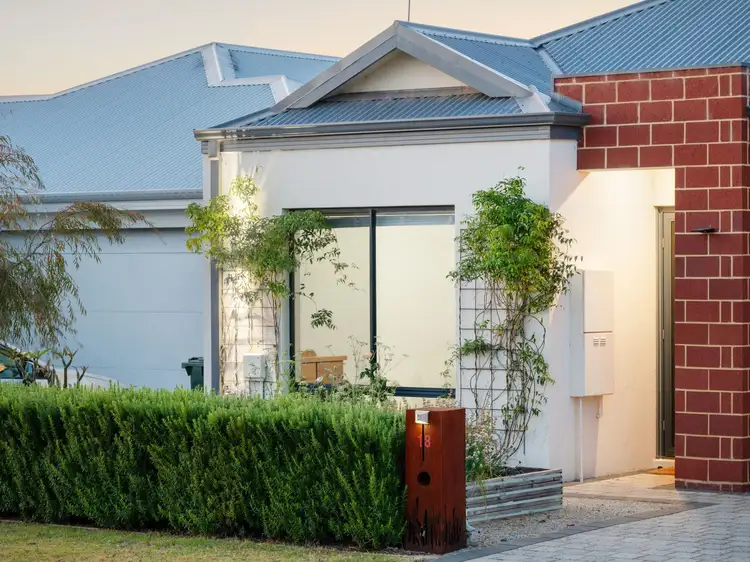 18 Porrum Street, Wellard WA 6170