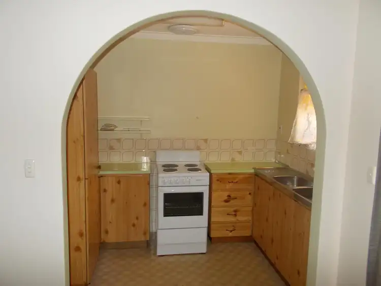 Sixth view of Homely unit listing, 11/70 Marlboro Road, Swan View WA 6056