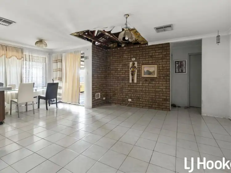 Sixth view of Homely house listing, 2 Butterworth Avenue, Koondoola WA 6064
