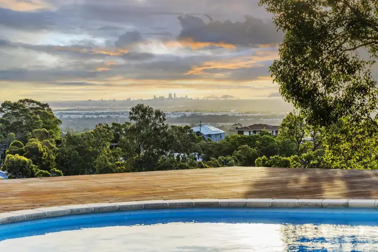 Second view of Homely house listing, 8 Narran Place, Swan View WA 6056