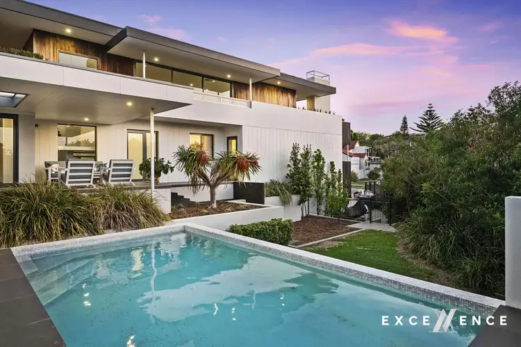 32 Hovea Crescent, City Beach WA 6015