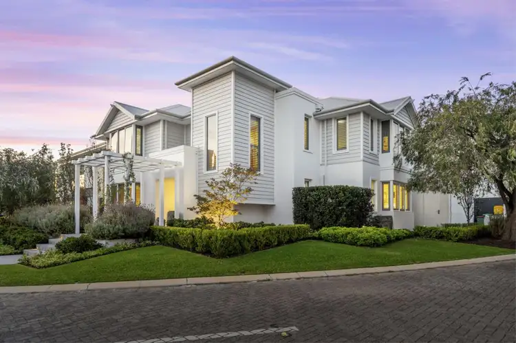 1 Wongin Way, Swanbourne WA 6010