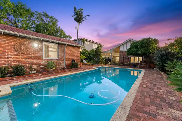 31 Dundas Road, Inglewood WA 6052