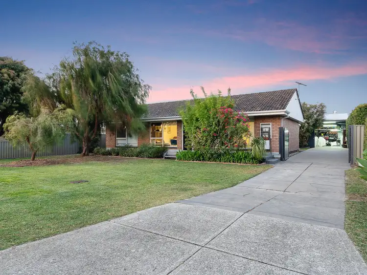 42 Janet Road, Safety Bay WA 6169