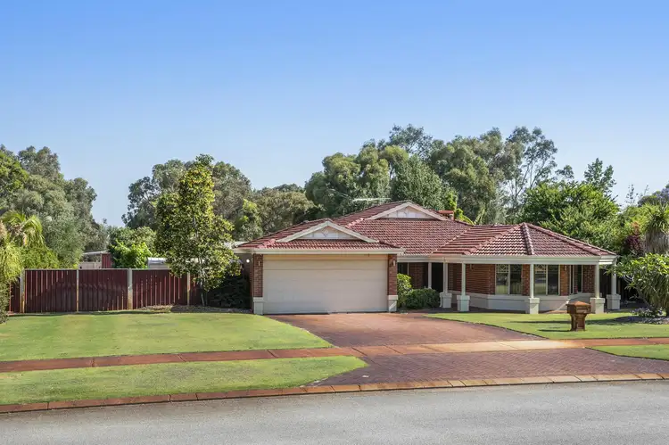 54 Horseshoe Circuit, Henley Brook WA 6055