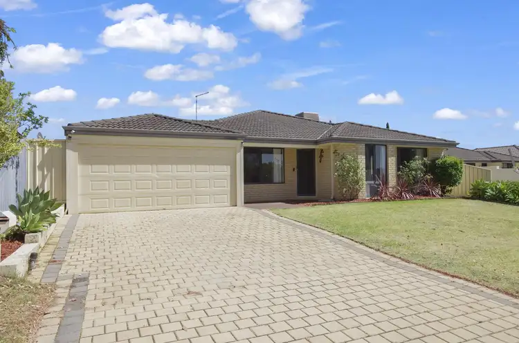 35 Viridian Drive, Banksia Grove WA 6031