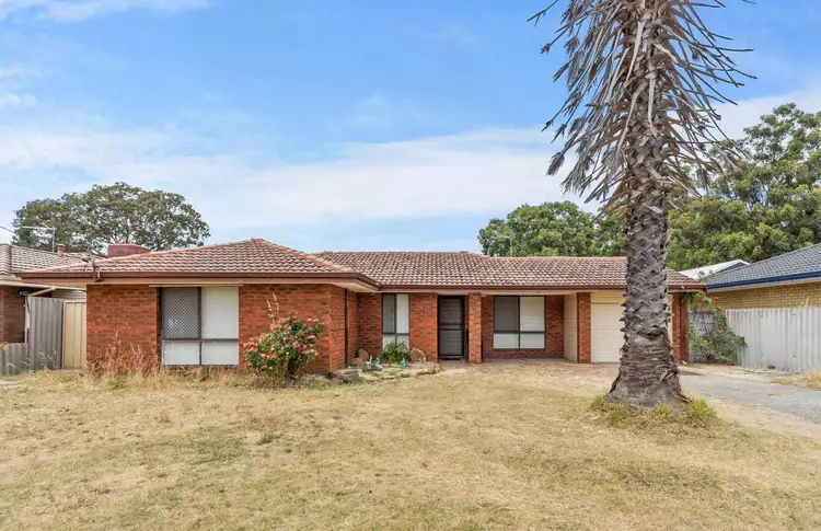 166 Westfield Road, Kelmscott WA 6111