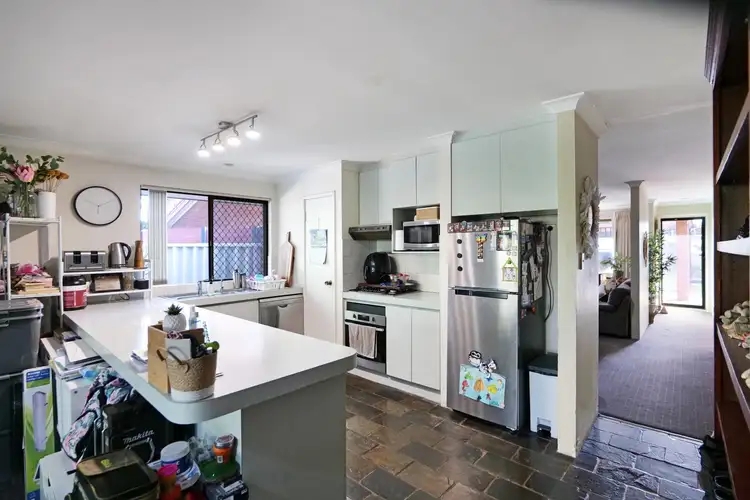 Fifth view of Homely house listing, 15 Cingalee Place, Craigie WA 6025