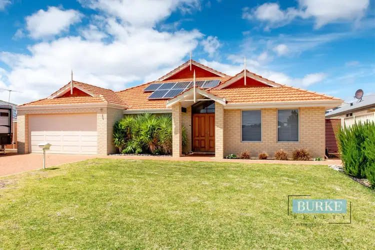 34 Covent Fairway, Pearsall WA 6065