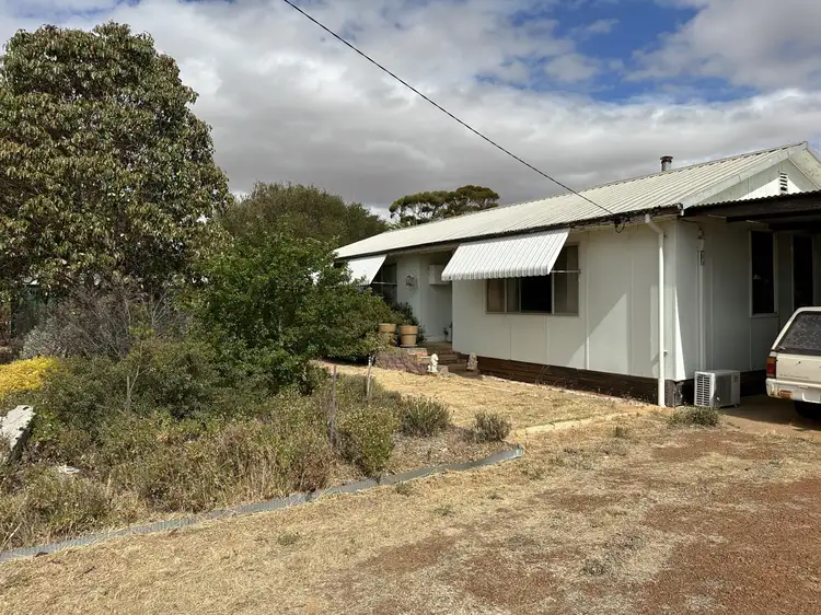 3326 Robinson  Road, Woodanilling WA 6316