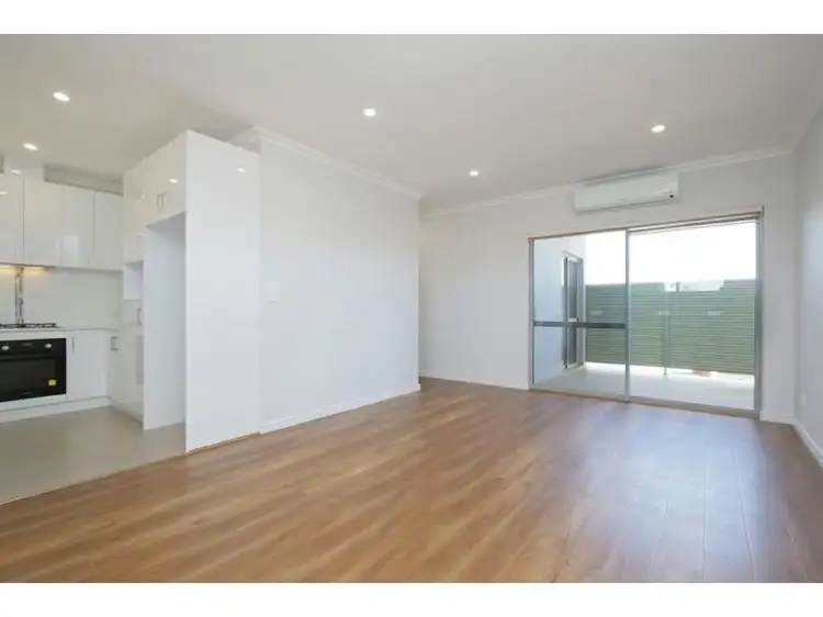 Second view of Homely apartment listing, 5/253 Robinson Avenue, Cloverdale WA 6105