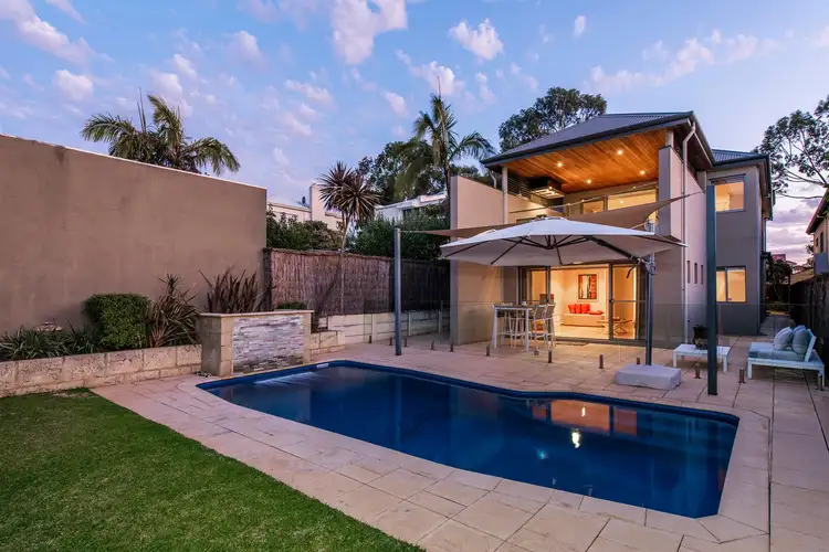Third view of Homely house listing, 6B Ferguson Street, Alfred Cove WA 6154