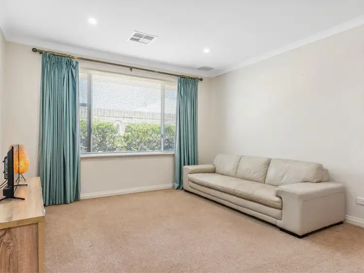 Fifth view of Homely house listing, 3 Huron Court, Leeming WA 6149