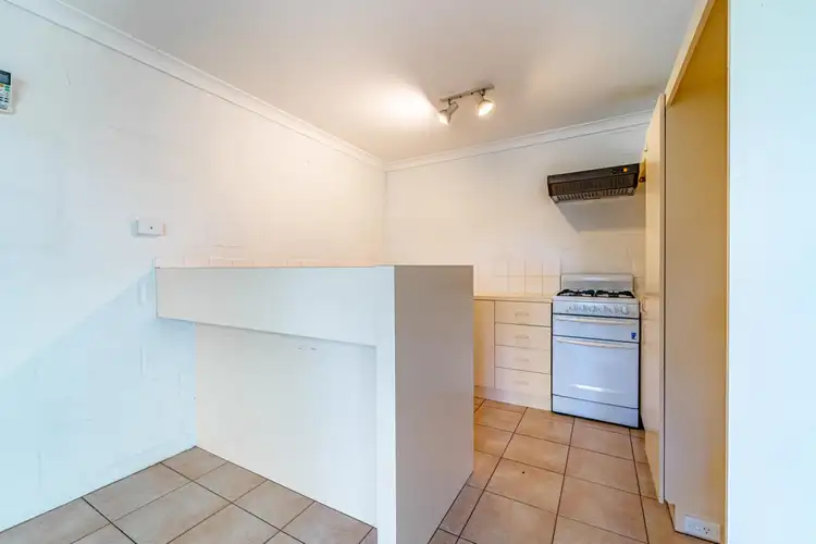 Sixth view of Homely unit listing, 2/9 Kent Street, Rockingham WA 6168