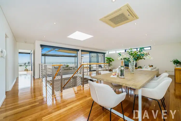 318C West Coast Highway, Scarborough WA 6019