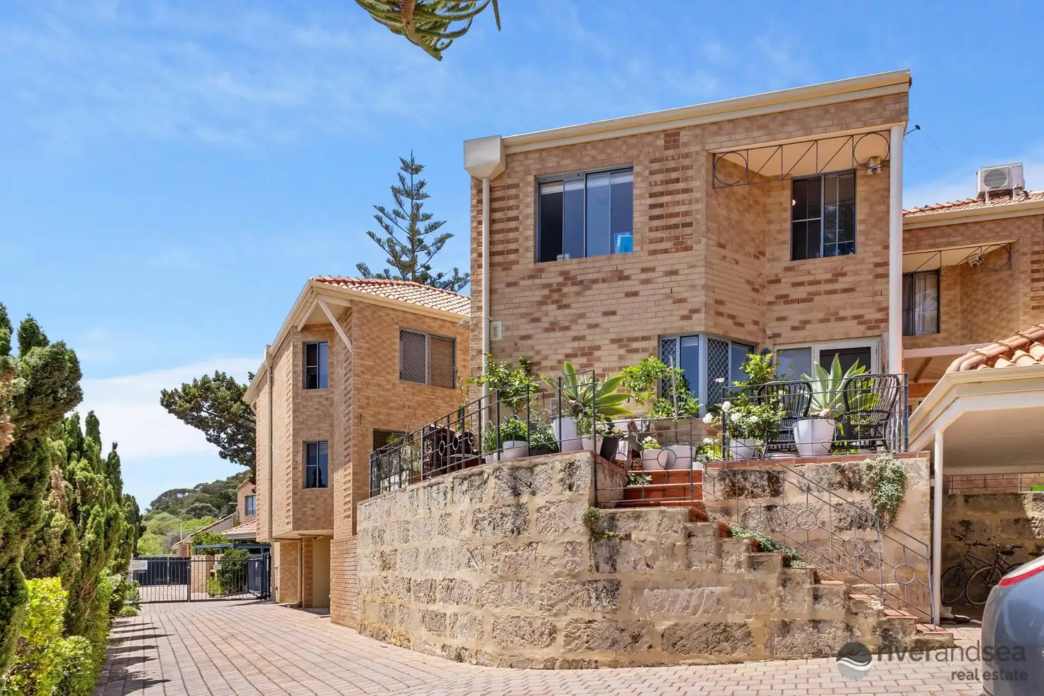 Main view of Homely townhouse listing, 21/15 Boundary Road, Mosman Park WA 6012