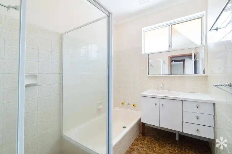 Fifth view of Homely house listing, 4 Pepys Ct, Spearwood WA 6163