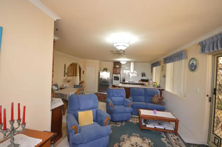 Fifth view of Homely house listing, 4 Oleander Place, Halls Head WA 6210