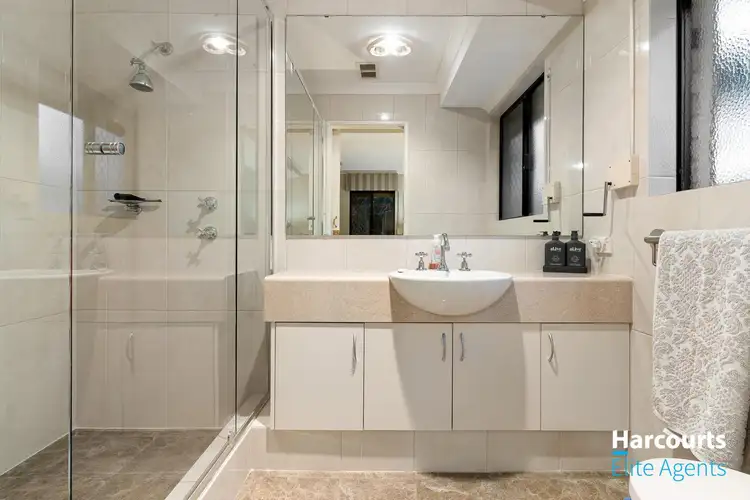Sixth view of Homely house listing, 2 Properjohn Drive, Rockingham WA 6168