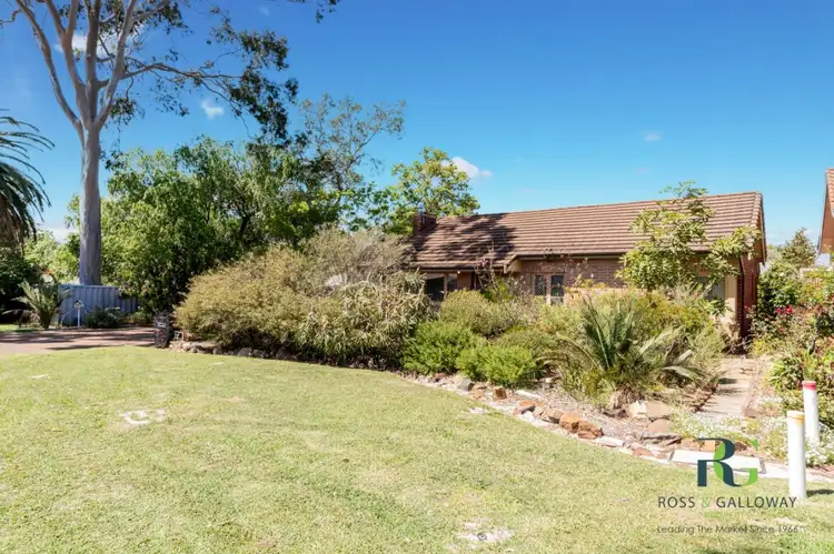 20 Lambert Street, Alfred Cove WA 6154