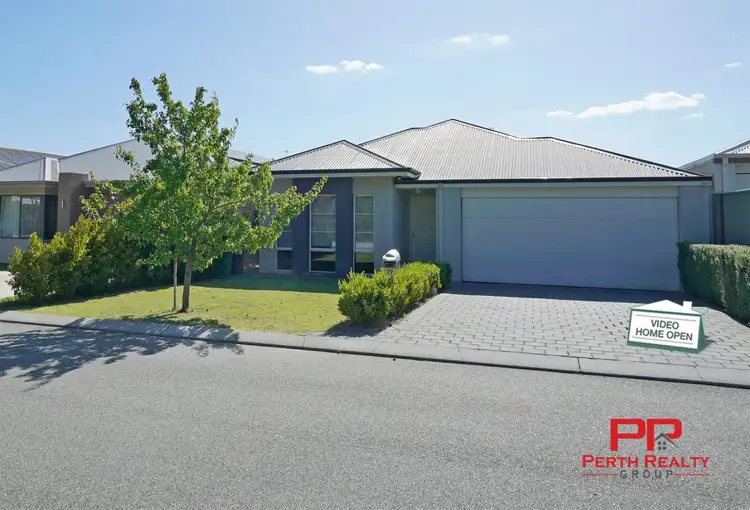 72 Delaronde Drive, Success WA 6164