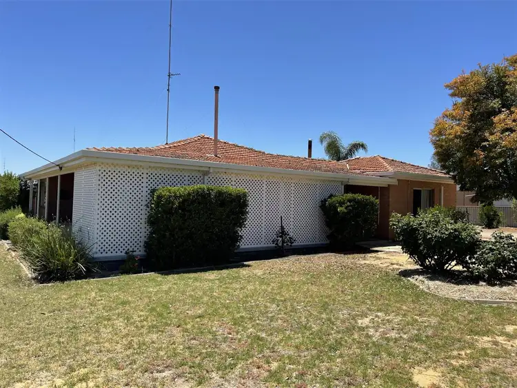 9 Maisey Street, Dowerin WA 6461