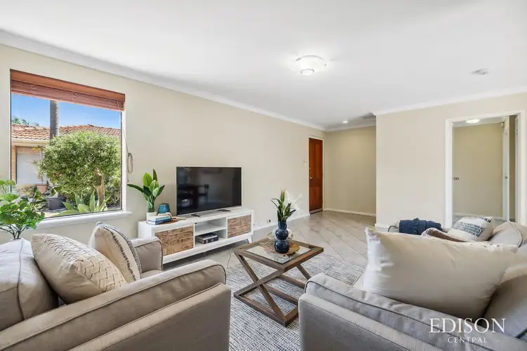 Sixth view of Homely villa listing, 2/161 Edinboro Street, Joondanna WA 6060