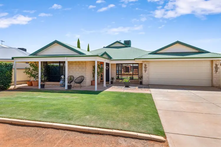 43 Smythe Drive, Broadwood WA 6430