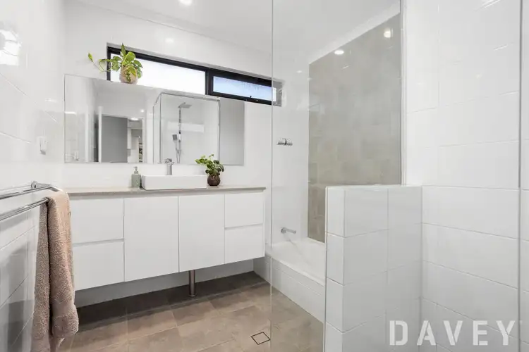 Fifth view of Homely house listing, 14 Buckthorn Way, Duncraig WA 6023