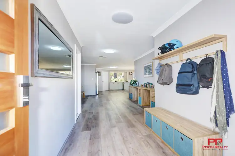 Fifth view of Homely house listing, 32 Vincent Lookout, Bedfordale WA 6112