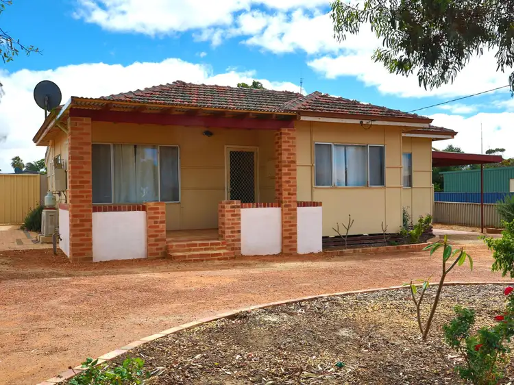 6 Wright Street, Kulin WA 6365