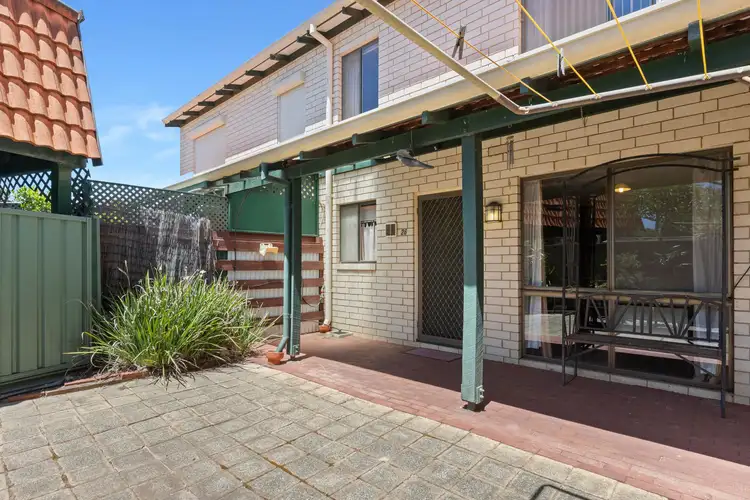26/13 Merope Close, Rockingham WA 6168