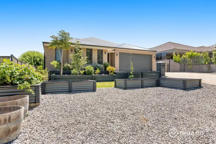 Second view of Homely house listing, 34 Greyhound Circle, Gledhow WA 6330
