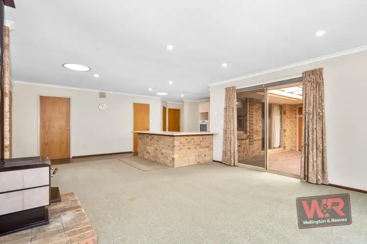 Sixth view of Homely house listing, 16 Hofrad Court, Yakamia WA 6330