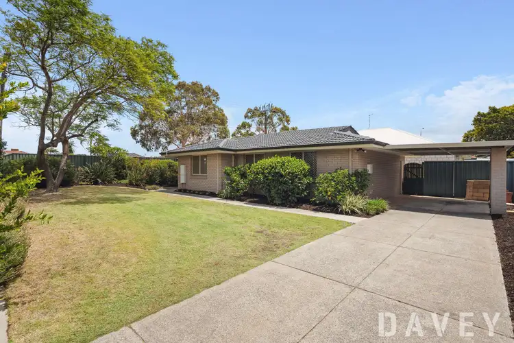1 Coniston Way, Balga WA 6061